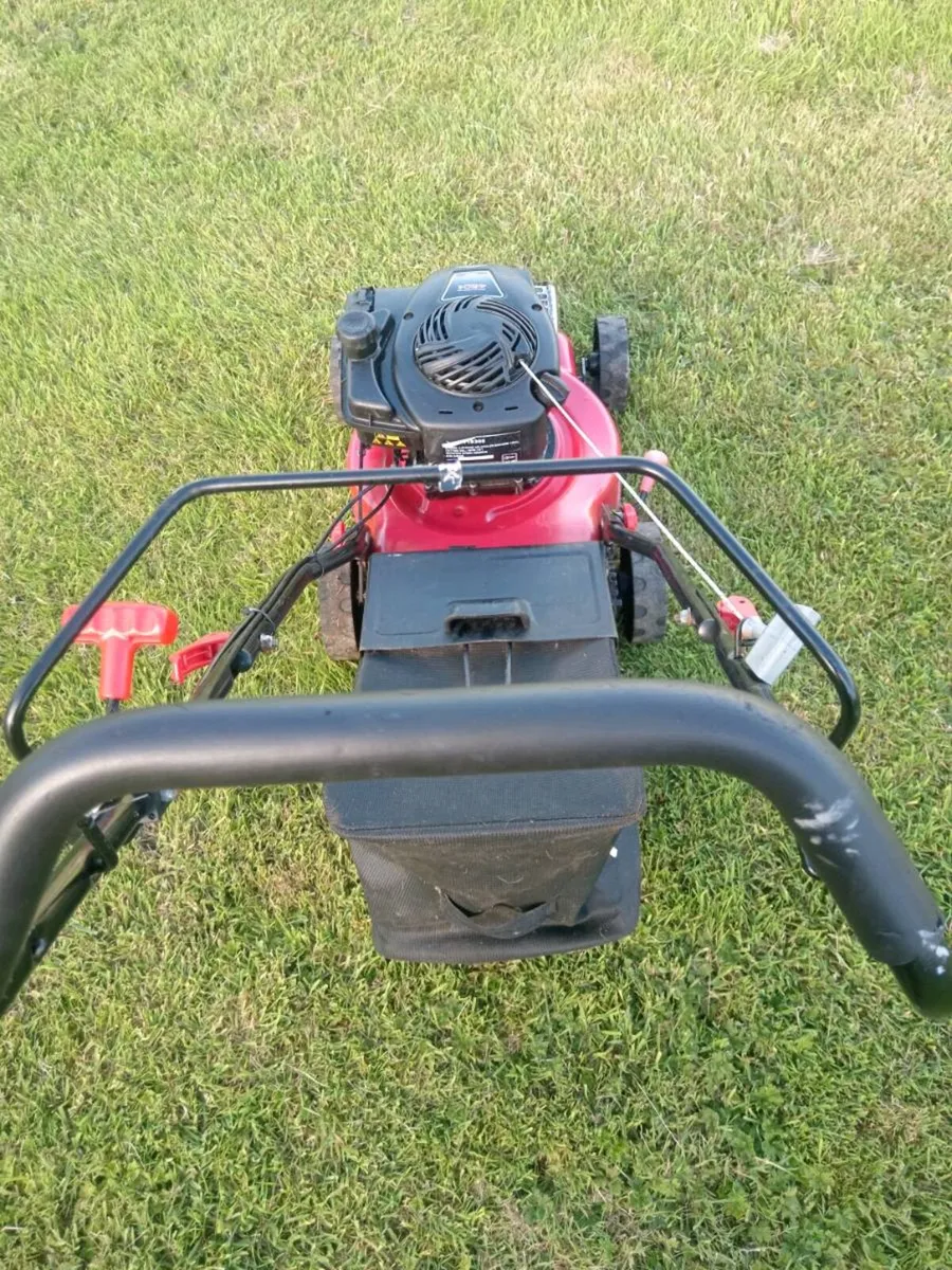 Lawnmowers - Image 3