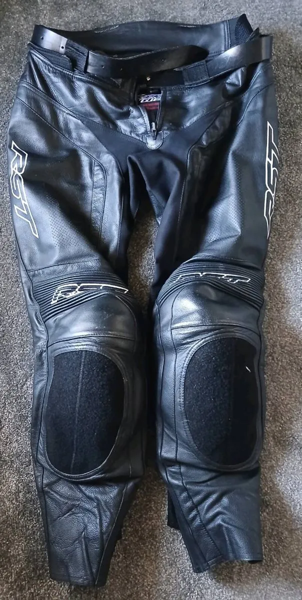 RST leather pants and  cargo jeans with armor - Image 1