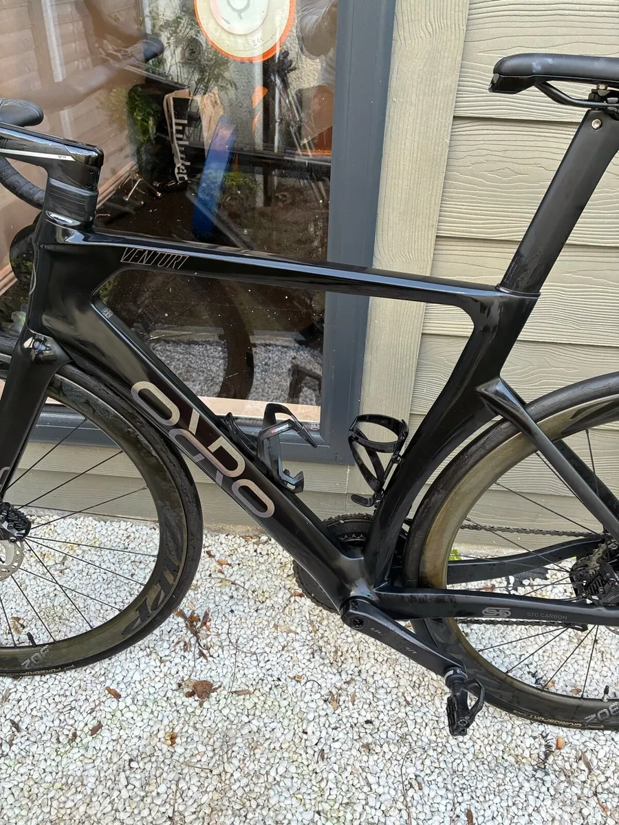 Orro Venturi STC Carbon Bike - Image 2