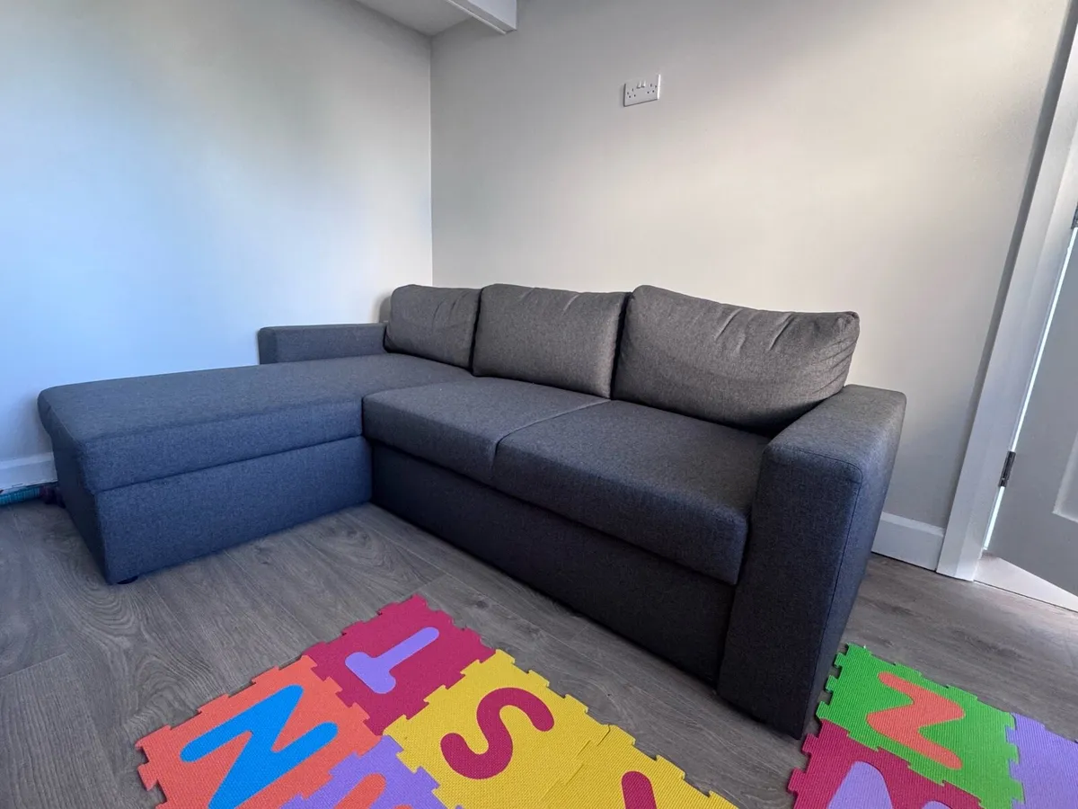 Sofa bed chaise longue - Image 1