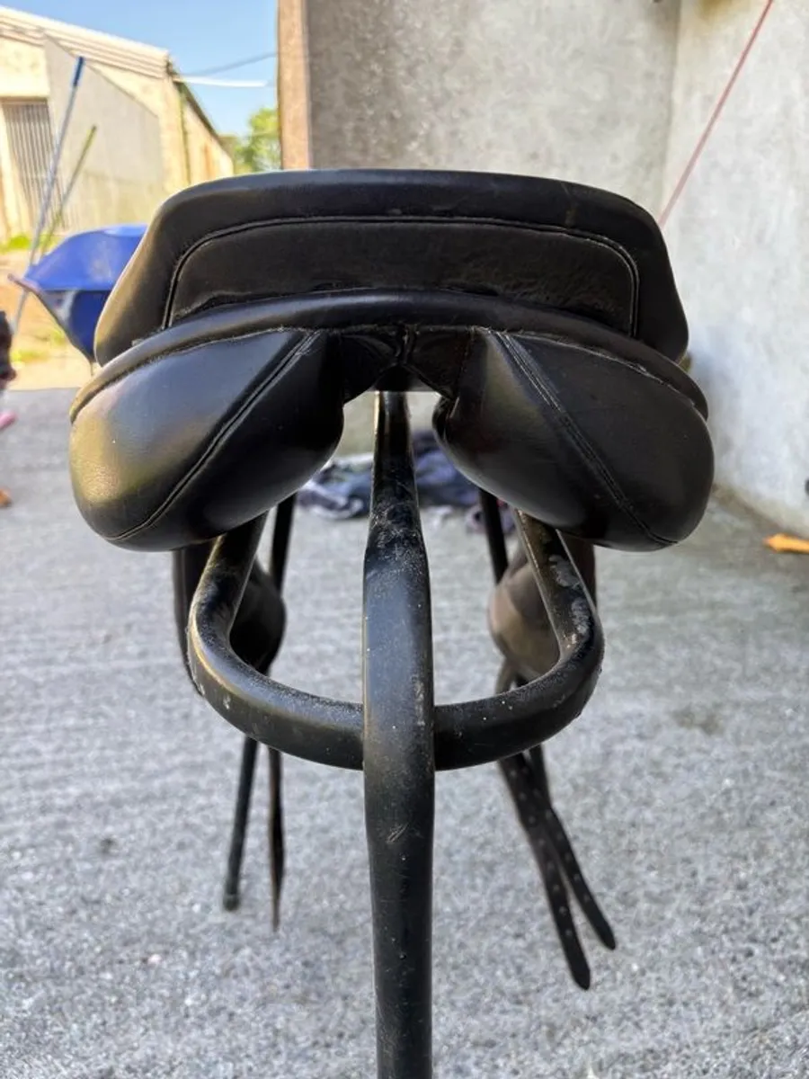 Jumping saddle - Image 3