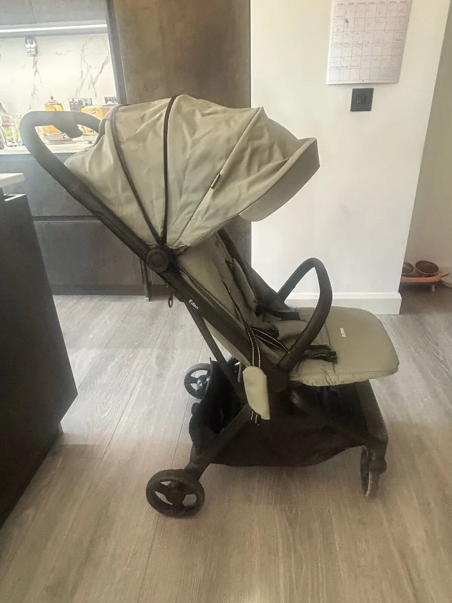 Zummi Eden Compact Stroller - Image 3