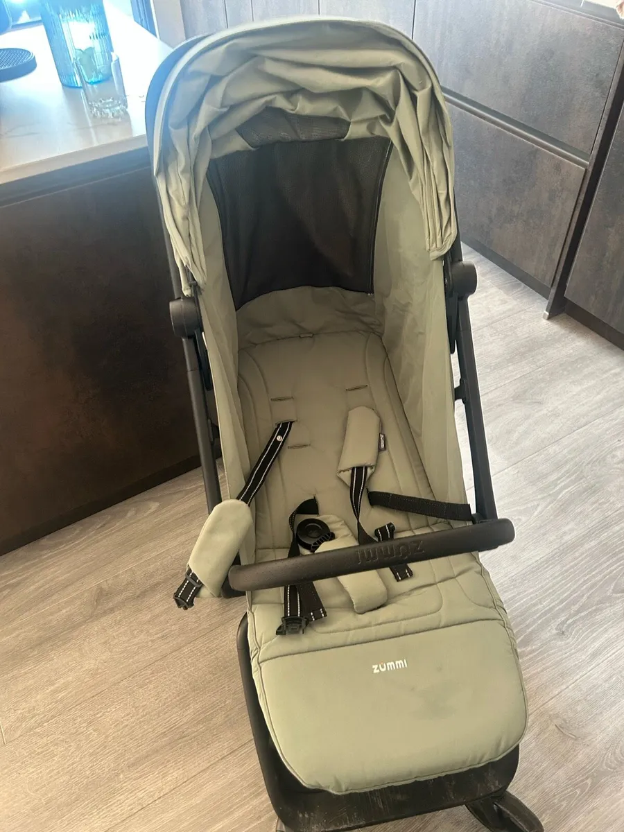 Zummi Eden Compact Stroller - Image 4