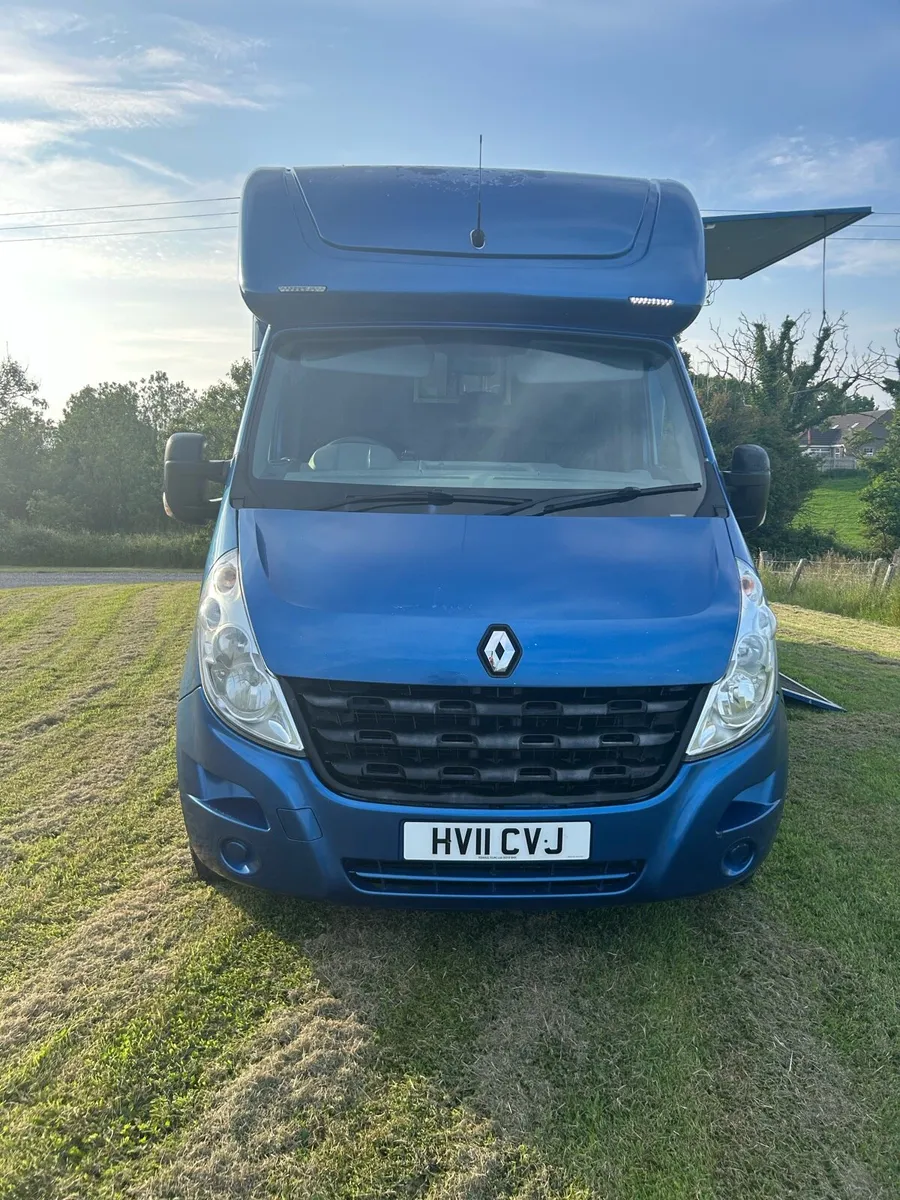 Horse van - Image 2