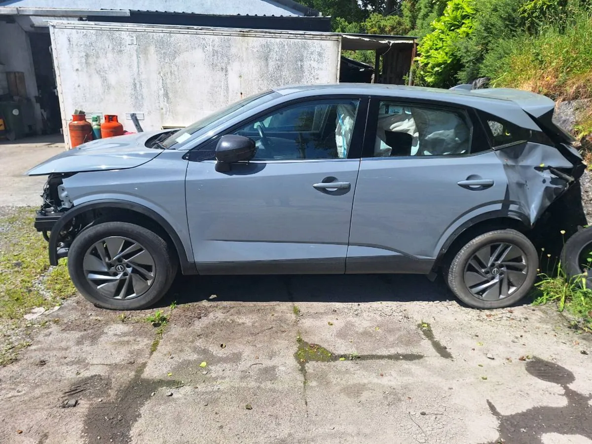 2023 Nissan qashqai - Image 1
