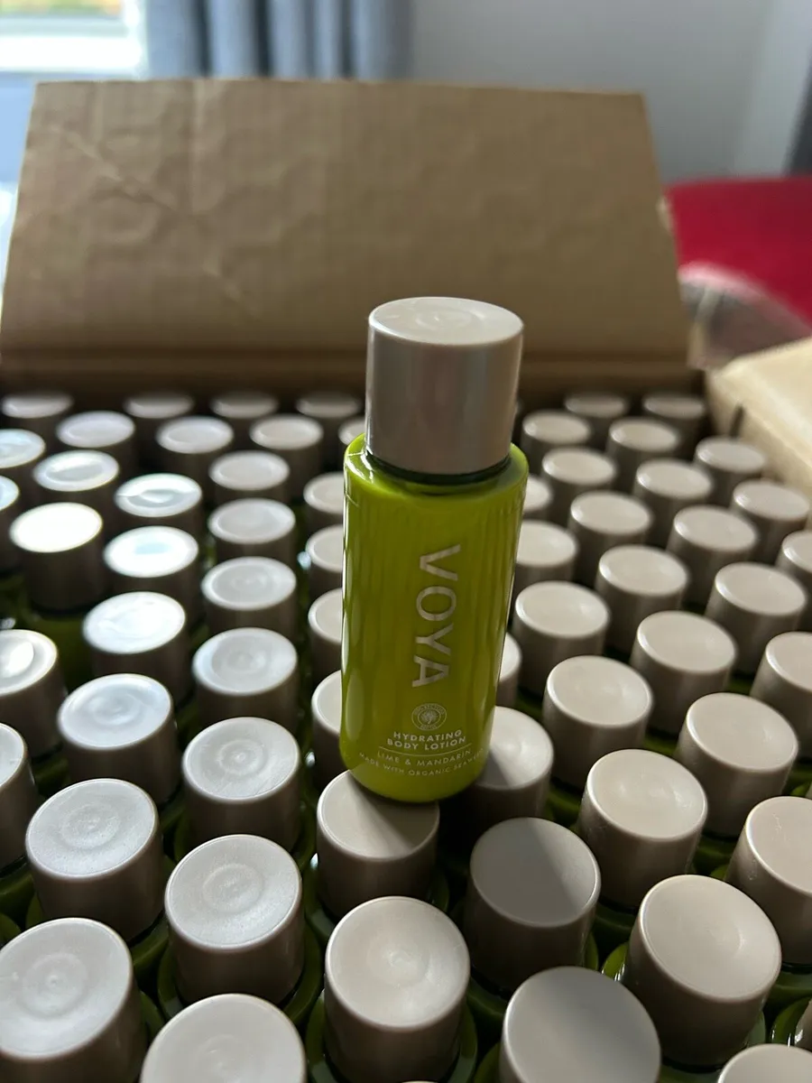 Cosmetic products - Image 3