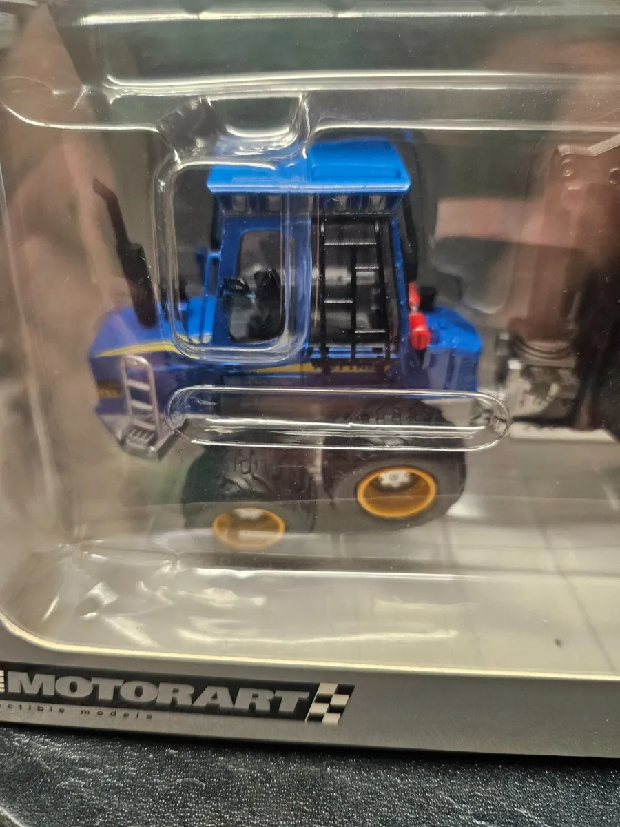 Corgi Motorart Rotten Forestry Log Forwarder - Image 3