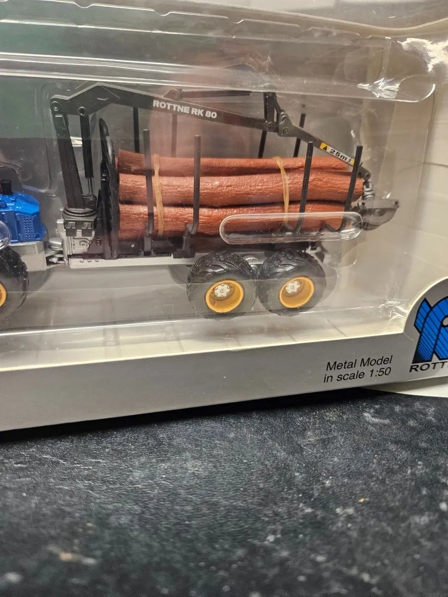 Corgi Motorart Rotten Forestry Log Forwarder - Image 4