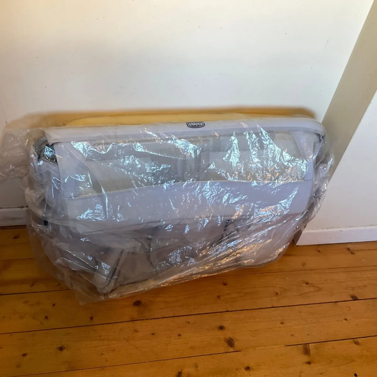 Chicco Next2Me Essential Crib + Mattress - Image 3