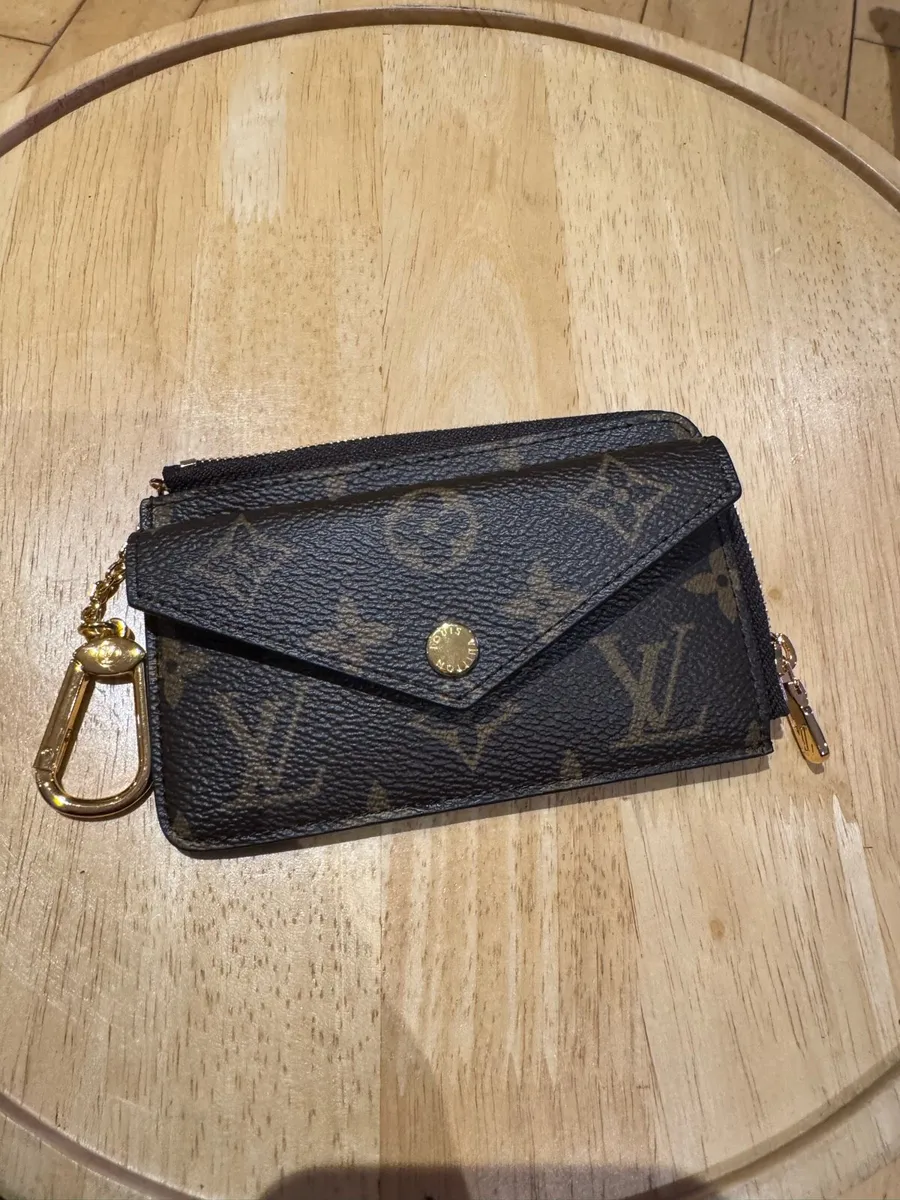 Wallet/card holder for sale - Image 1