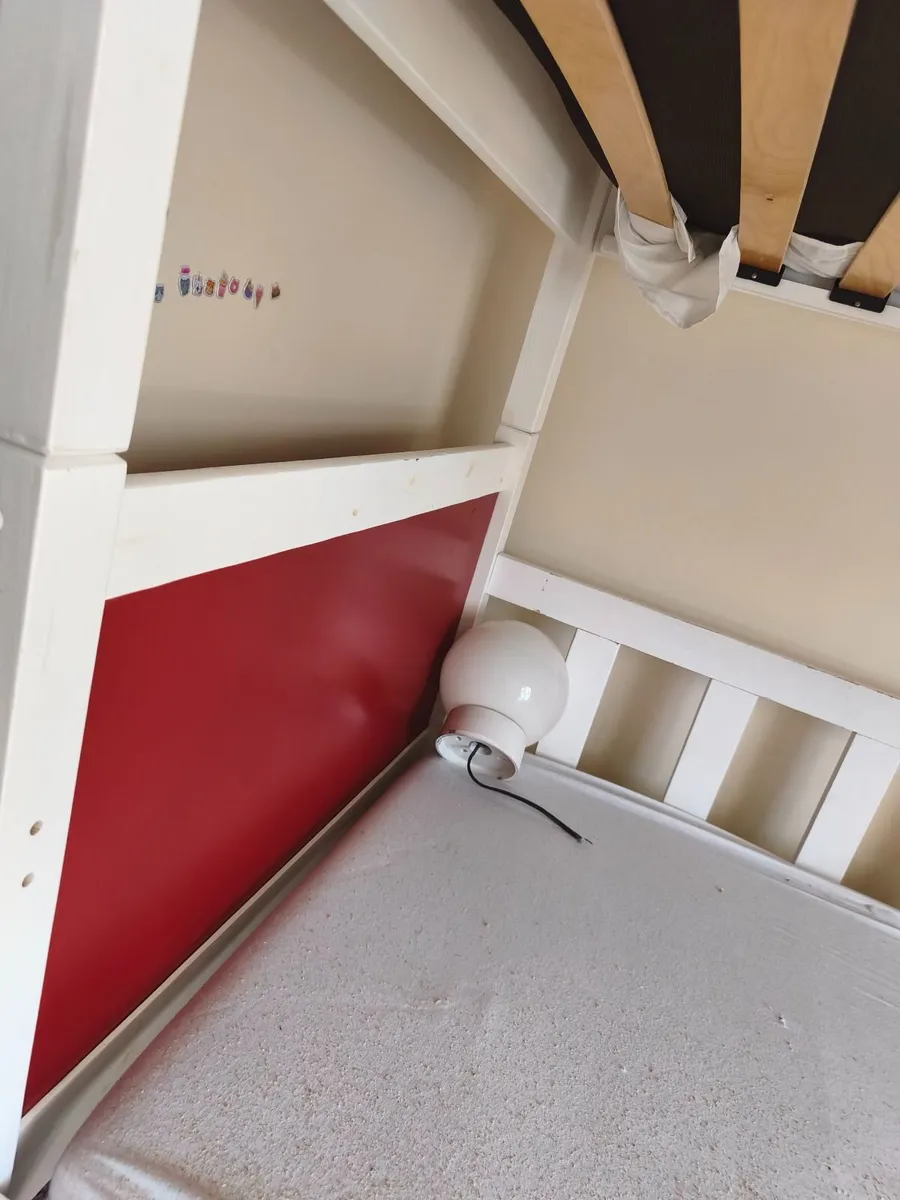 Bunk bed free - Image 1