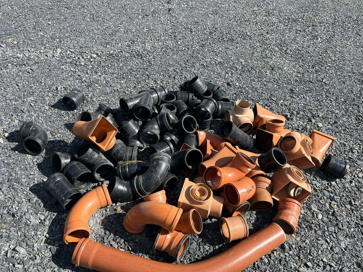 110mm sewer/drainage  pipe fittings - Image 2