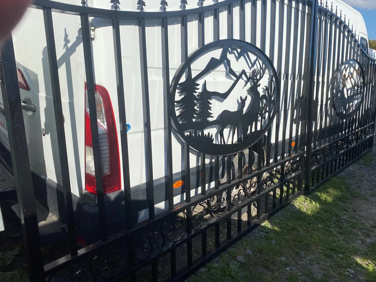 New/Unused 20 Foot Gates - Image 2