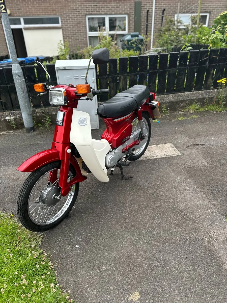 1987 Honda C90 Cub - Image 1