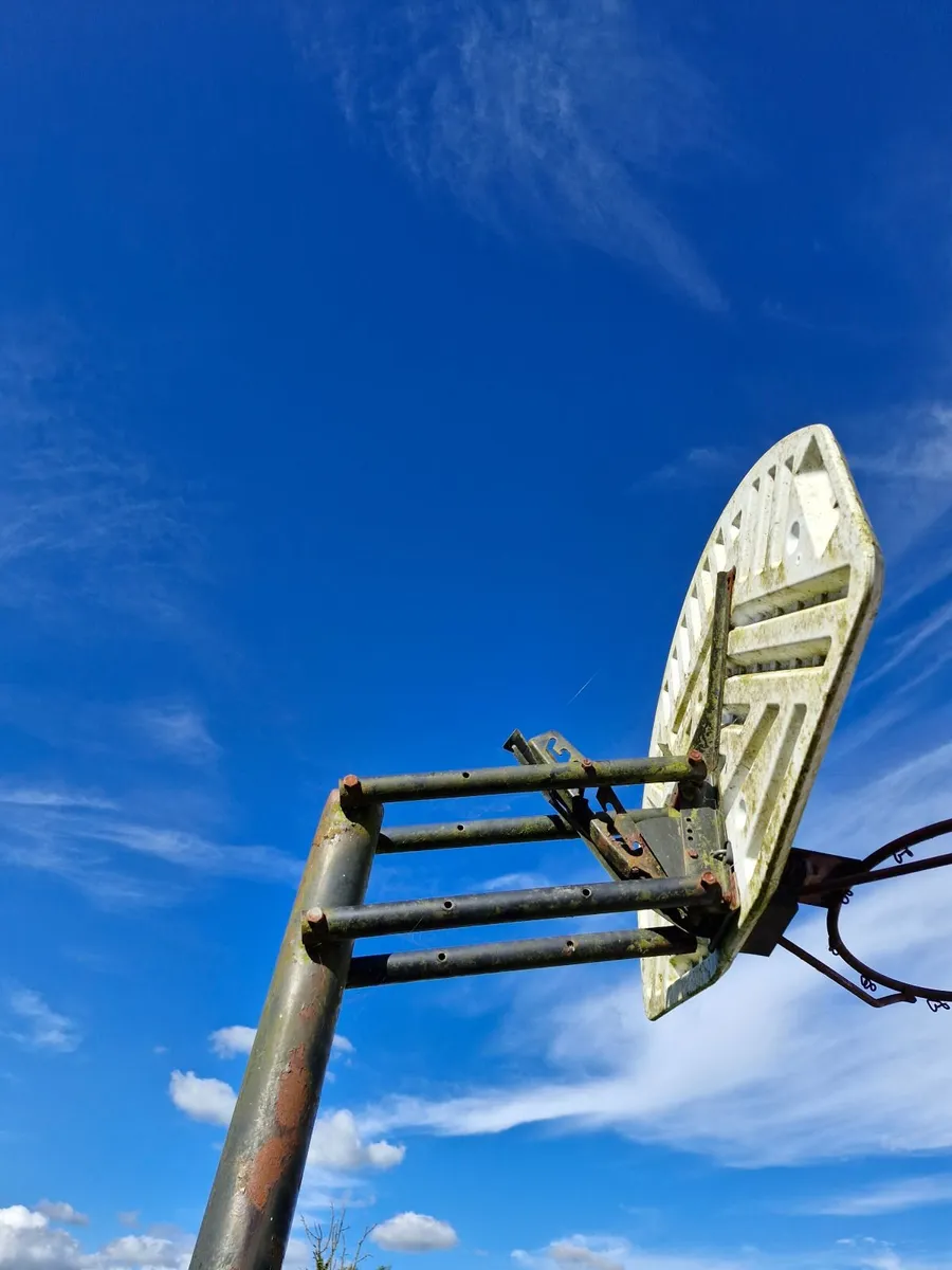Basketball Hoop Stand - Image 4