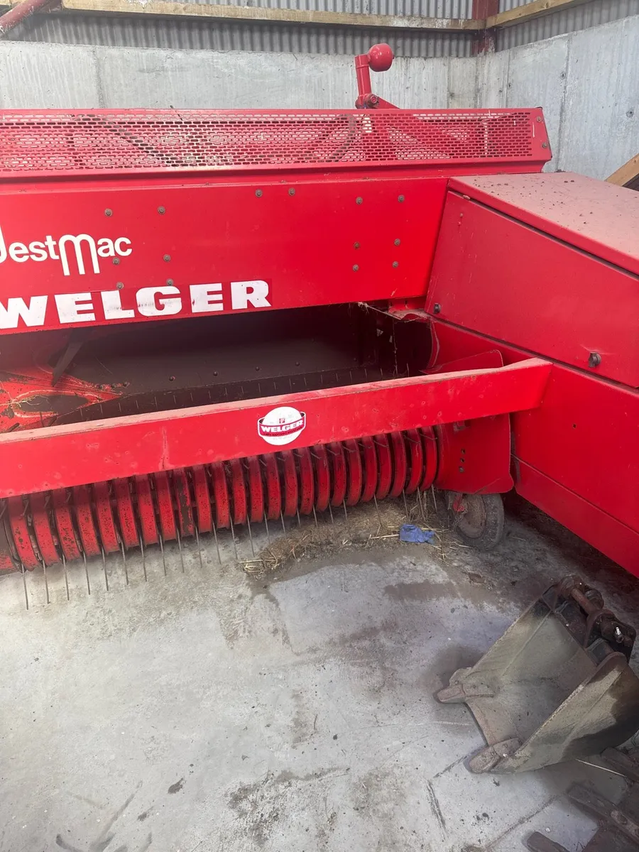 Welger 63  West Mac ,Kuhn 8 ft conditioner mower - Image 4