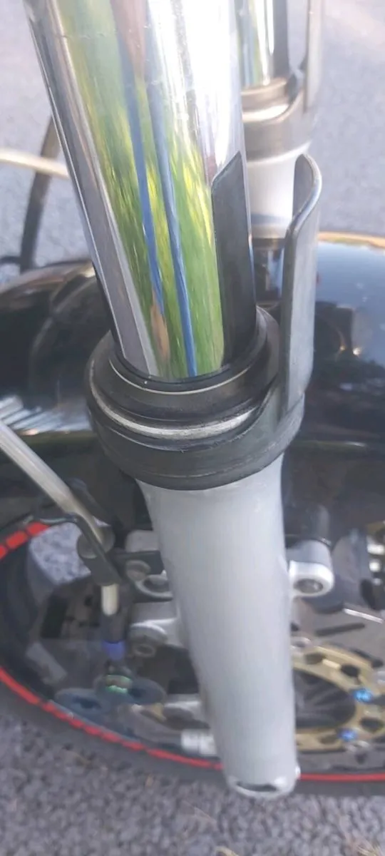 2004 Yamaha XJR 1300 really very Low Miles - Image 3