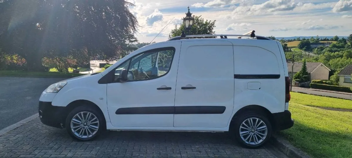 151 Peugeot Partner 1.6 - Image 2