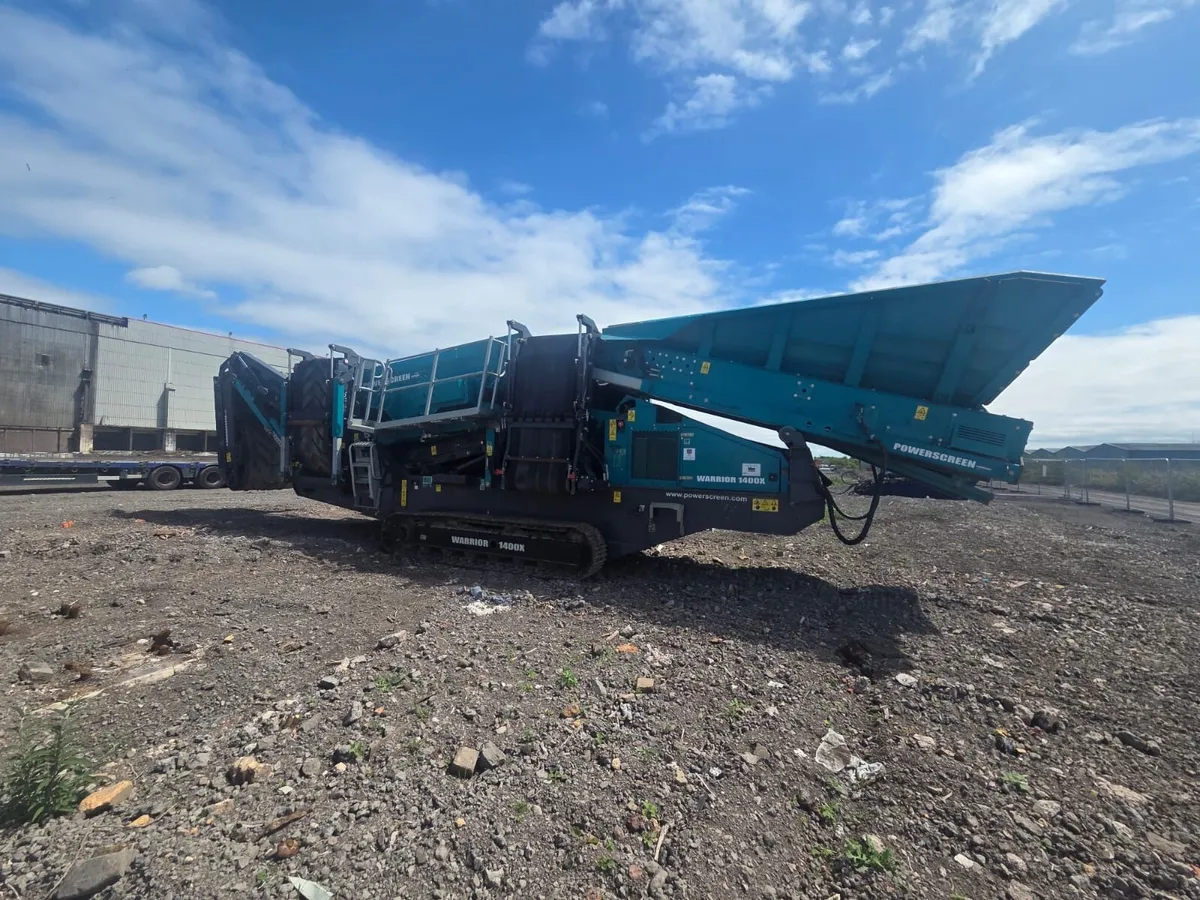 Powerscreen Warrior 1400x just 190hrs - Image 2