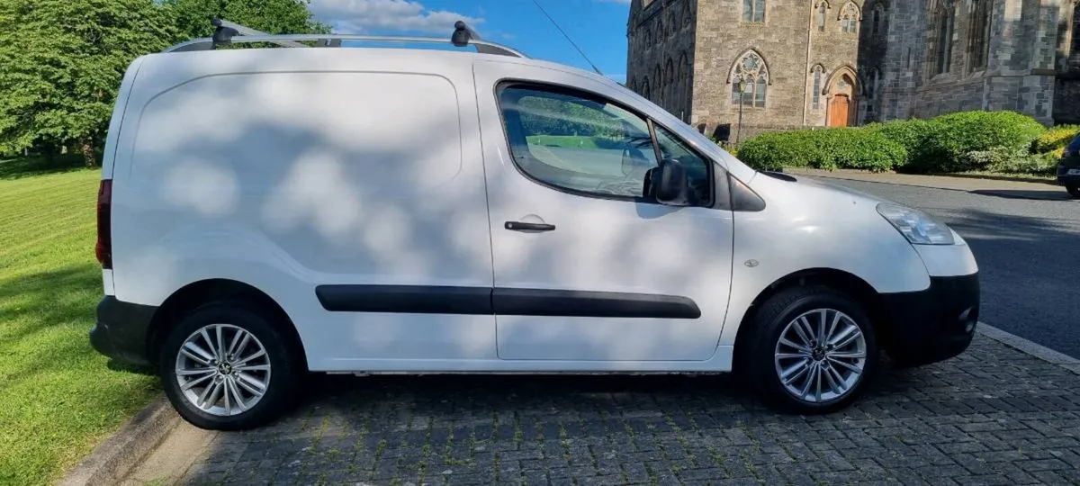 151 Peugeot Partner 1.6 - Image 4