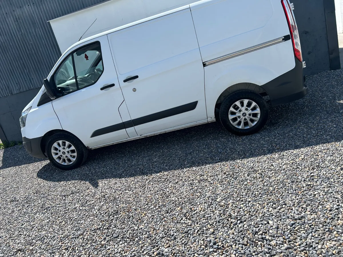 Ford Transit Custom 2017 - Image 4
