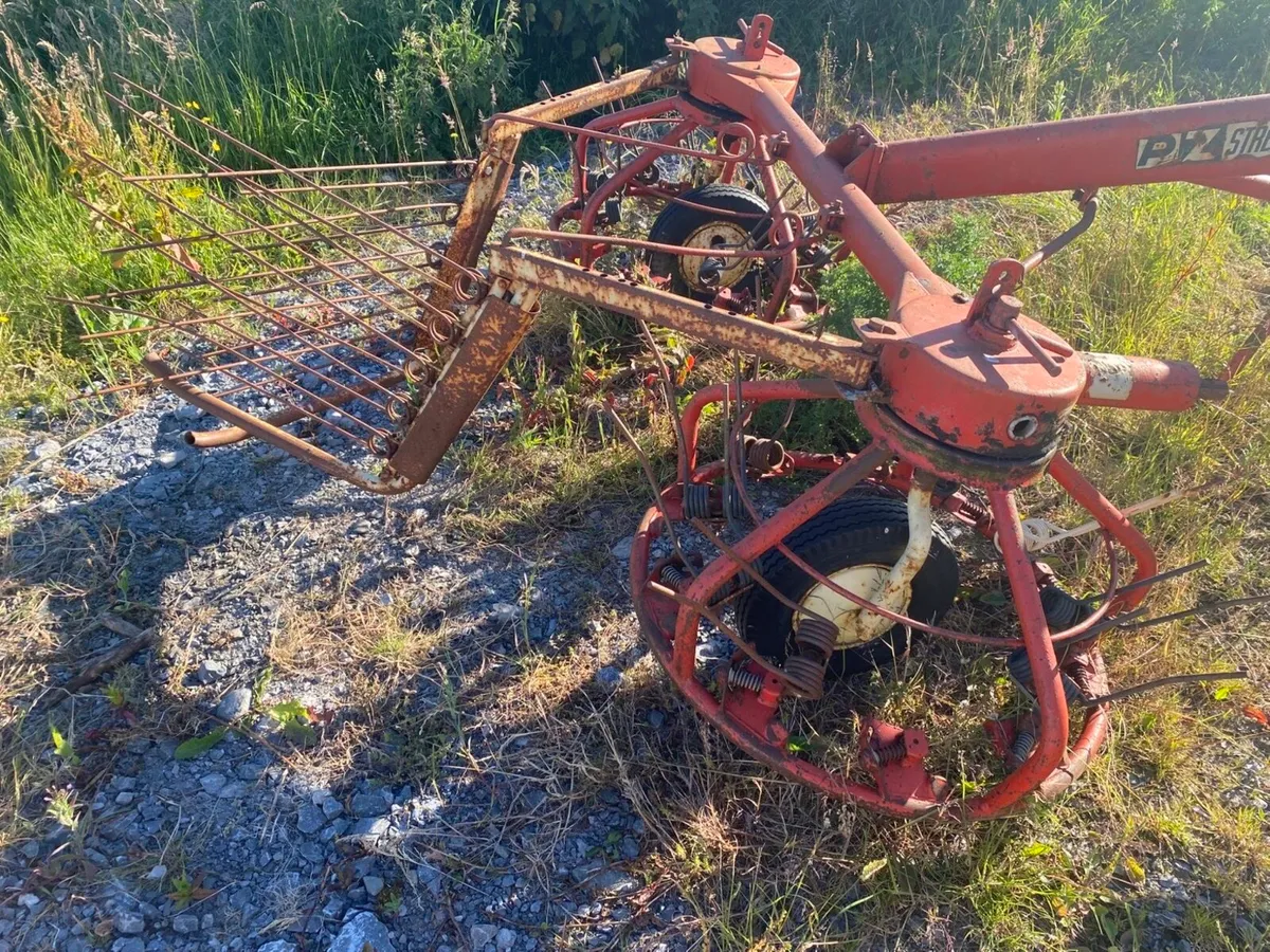 Haybob & square baler - Image 1