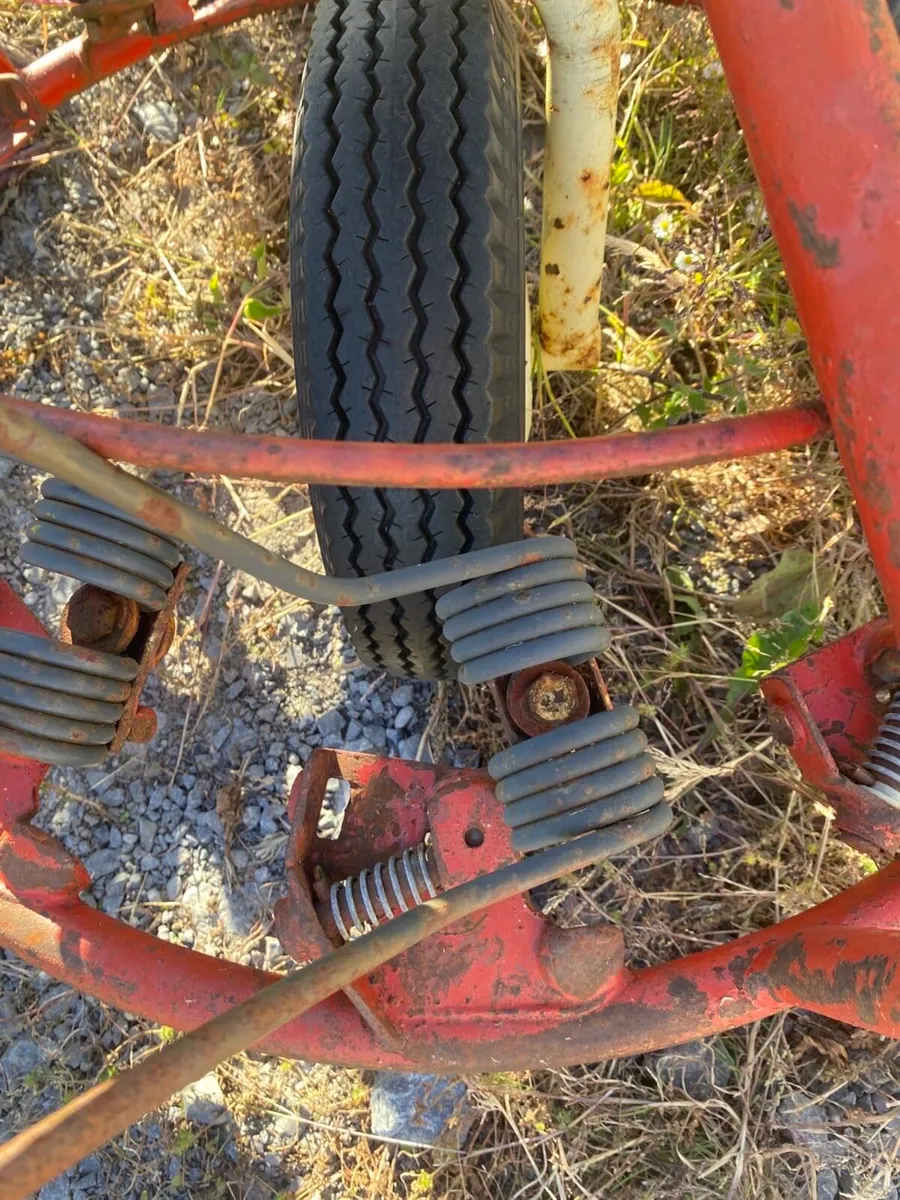 Haybob & square baler - Image 2