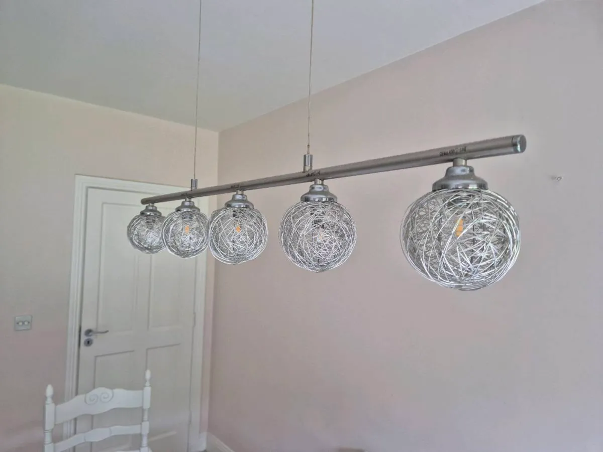 Pendant light - Image 1