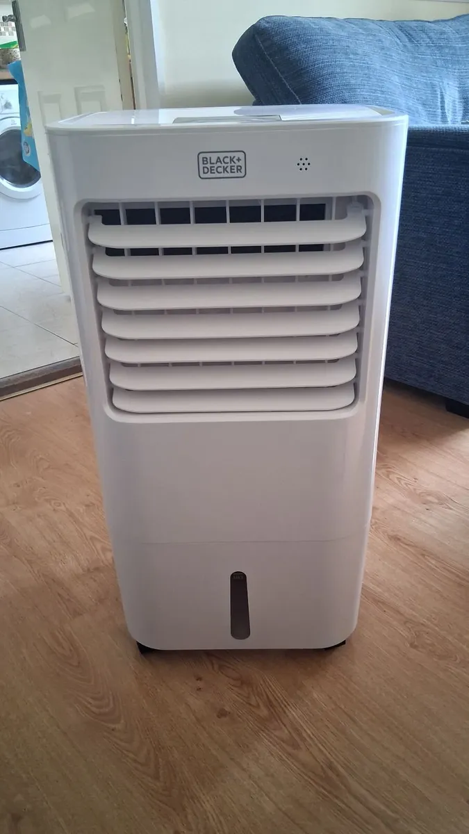 Black+Decker 2-In-1 15 Litre Air Cooler & Fan - Image 2