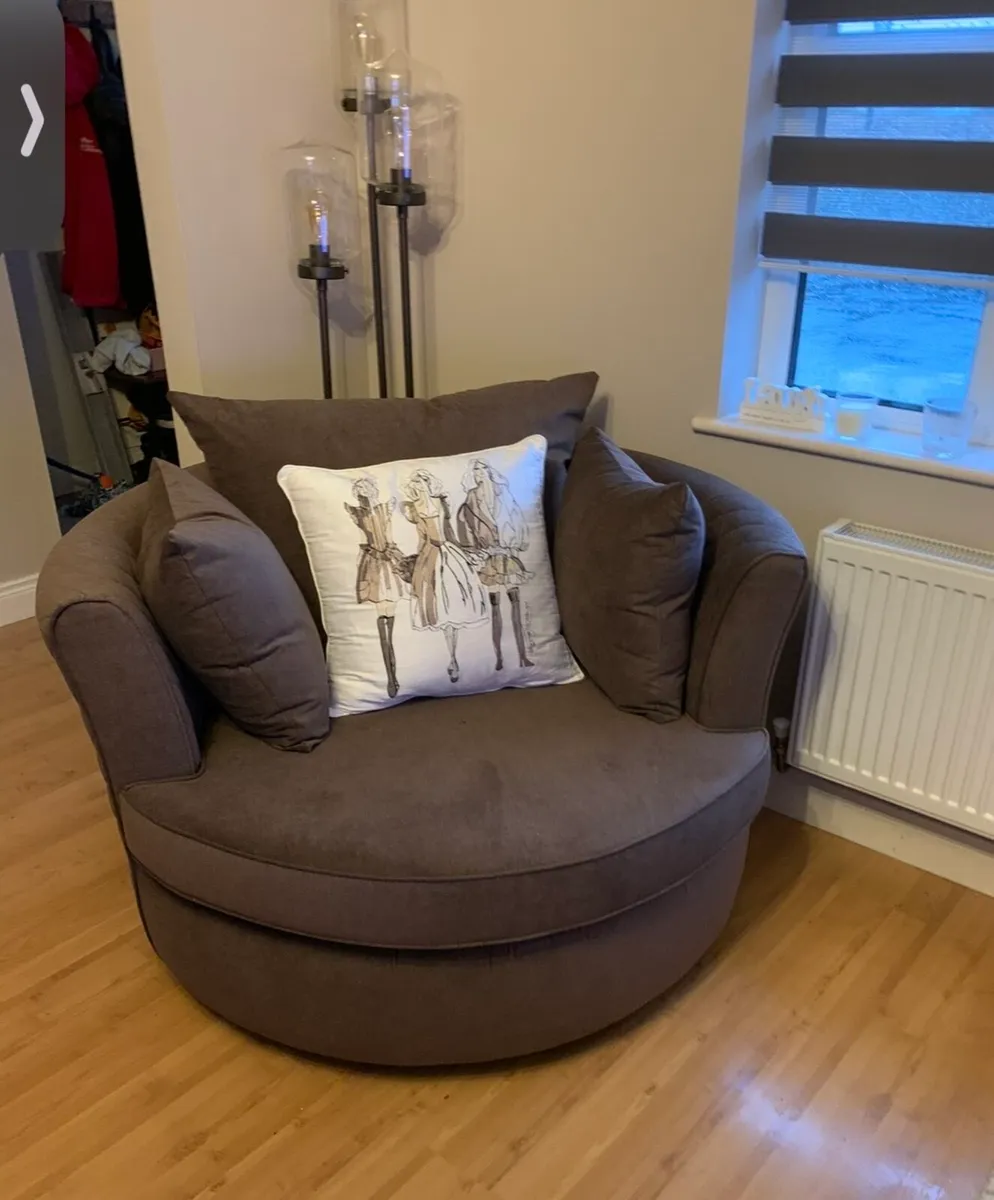Corner sofa & Swivel chair - Image 2