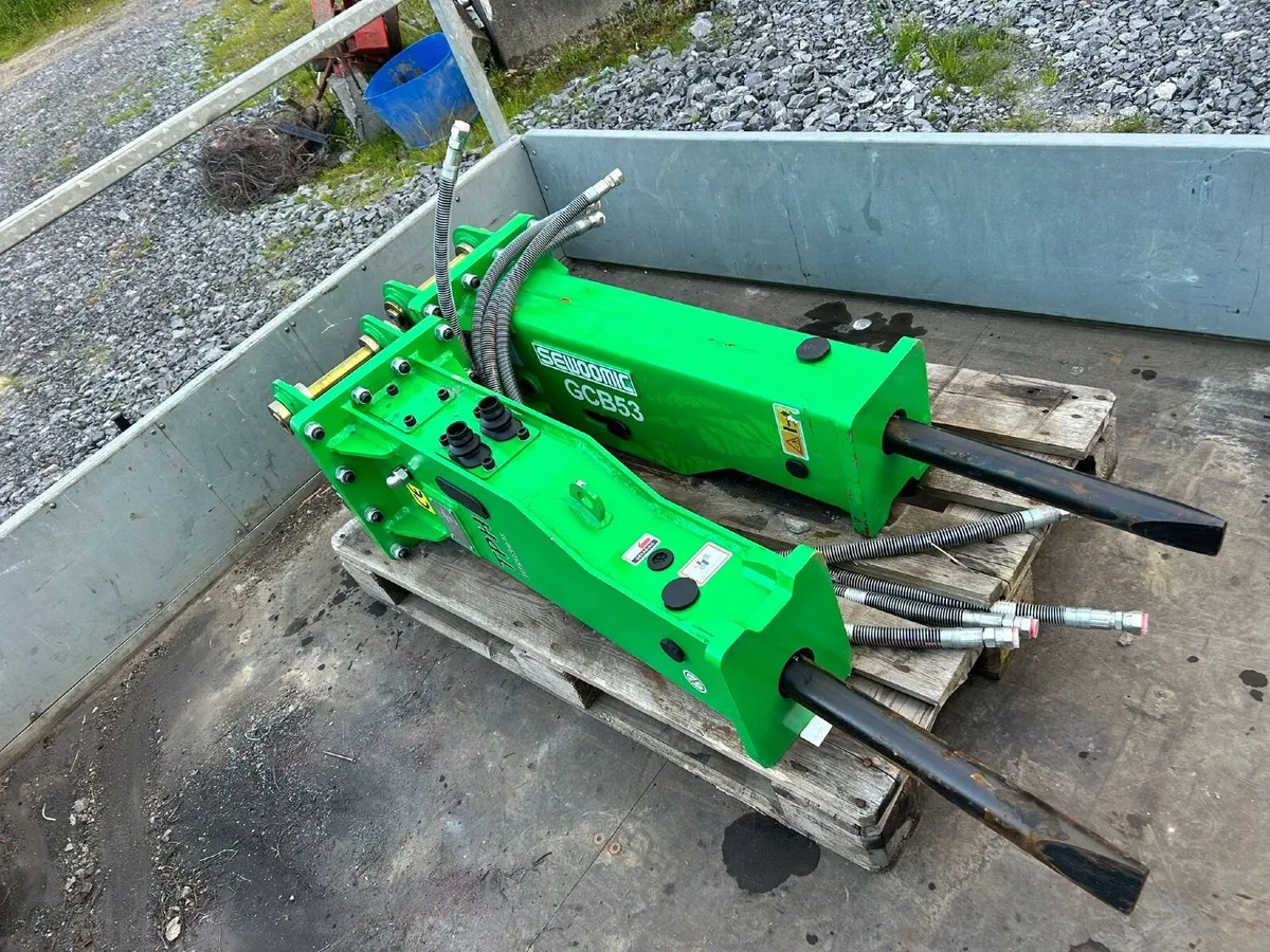 3 ton Rock breaker - Image 4