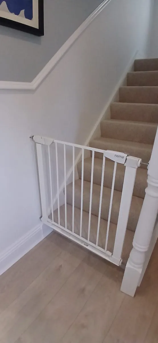 Baby gate - Image 1