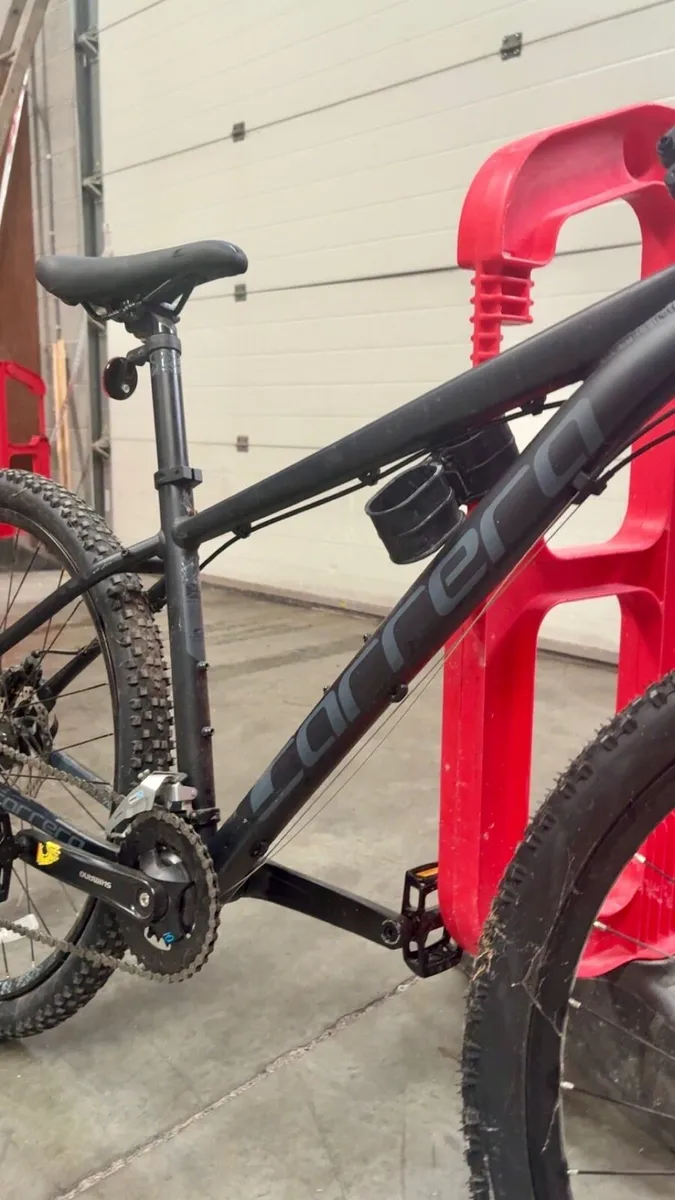 Correra Black Bike - Image 1