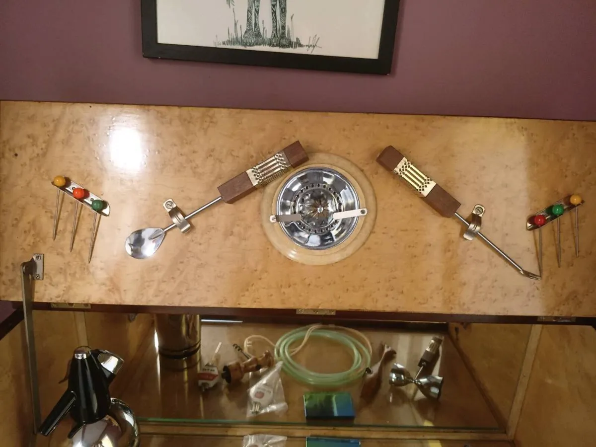Cocktail Cabinet - Image 2