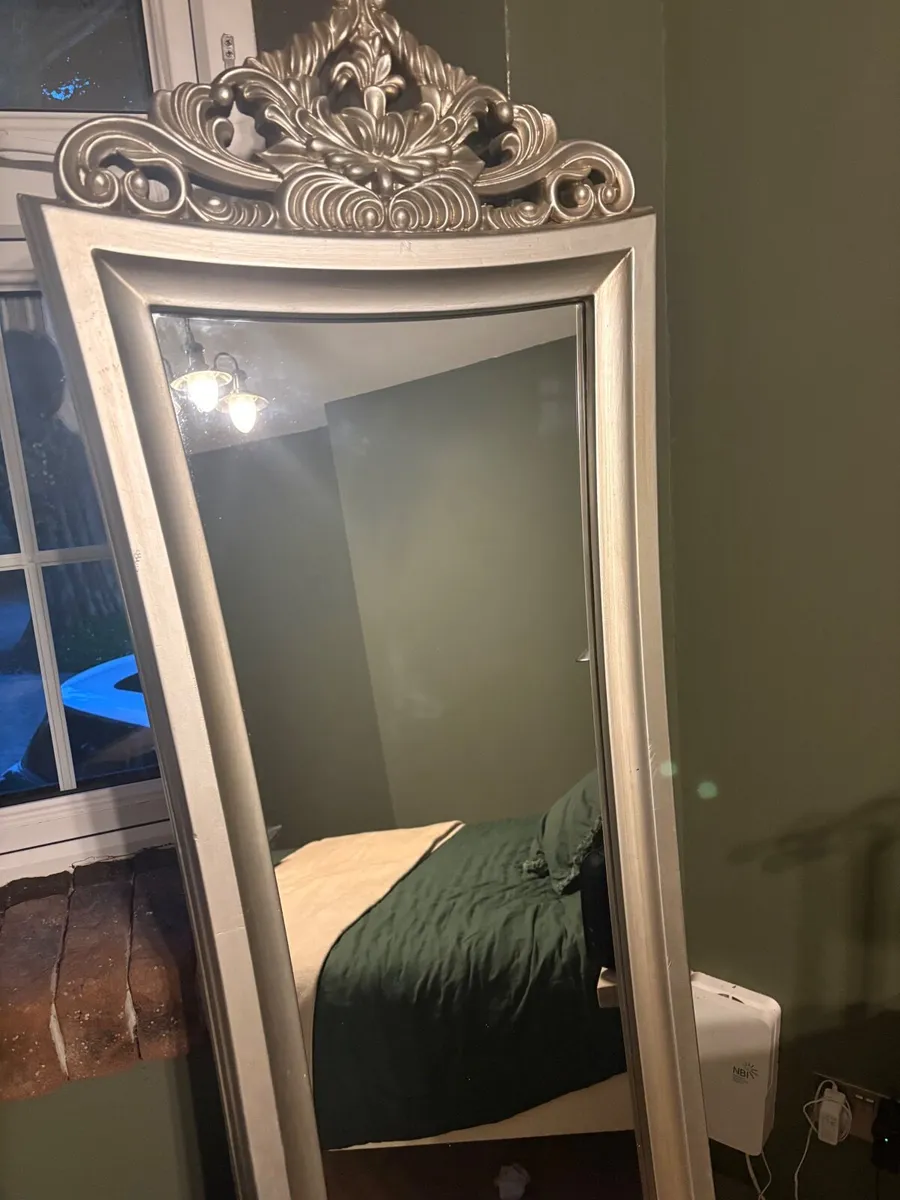 Freestanding full length mirror - Image 2