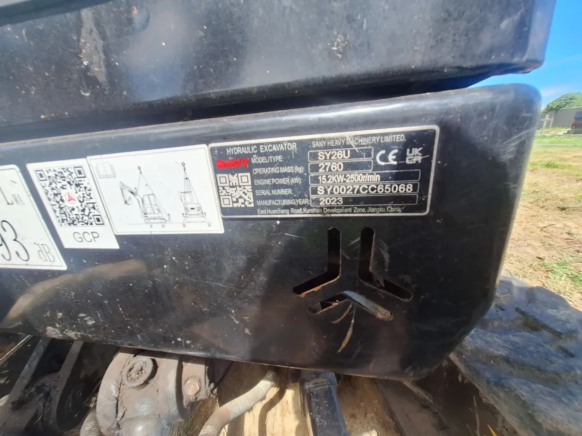 Sany 26 excavator - Image 2
