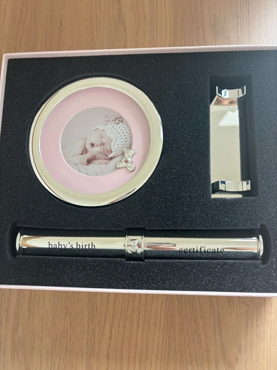 Carriag Donn Christening Gift Set - Image 1