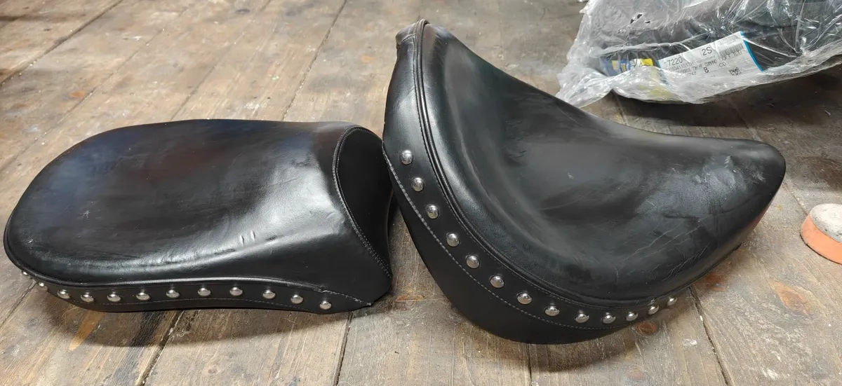 Mustang Corbin Gel seats for Yamaha Dragstar 650 - Image 2