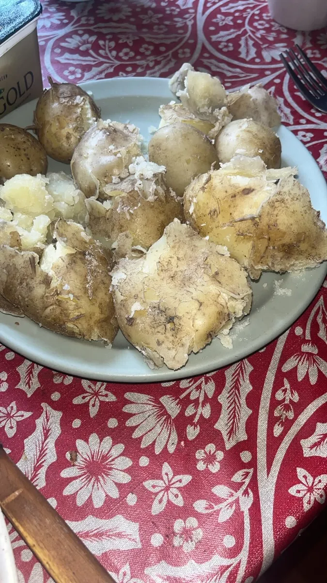 New Season Queen potatoes - Image 4