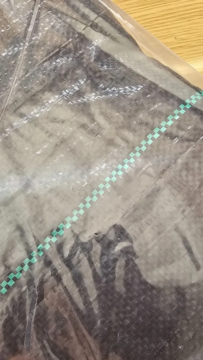 Weed control fabric cover suppressing 5m x 2m wove - Image 2