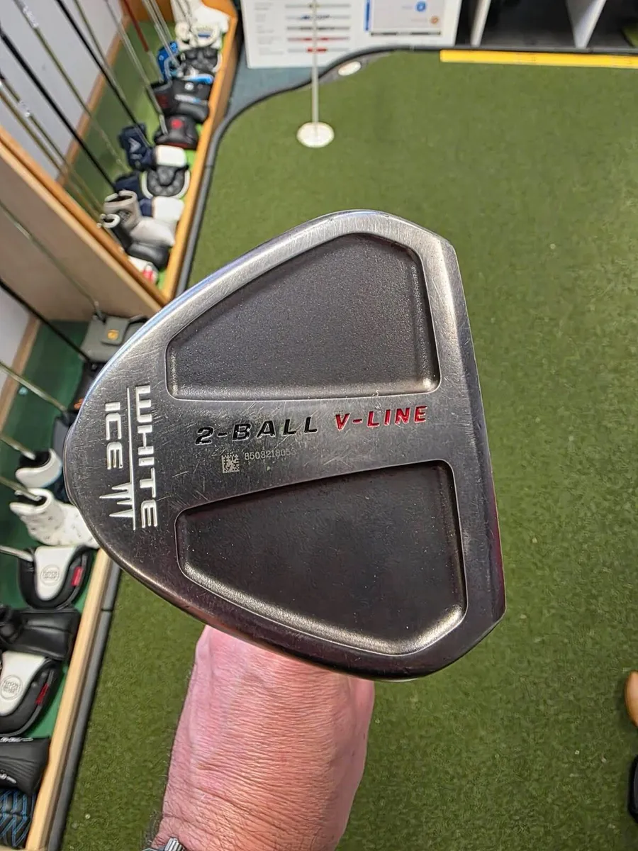 Odyssey White Ice 2-Ball Putter - Image 1