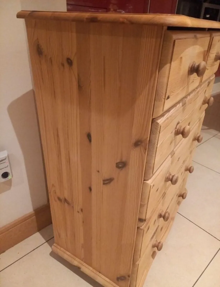 Chest of drawers - Image 2
