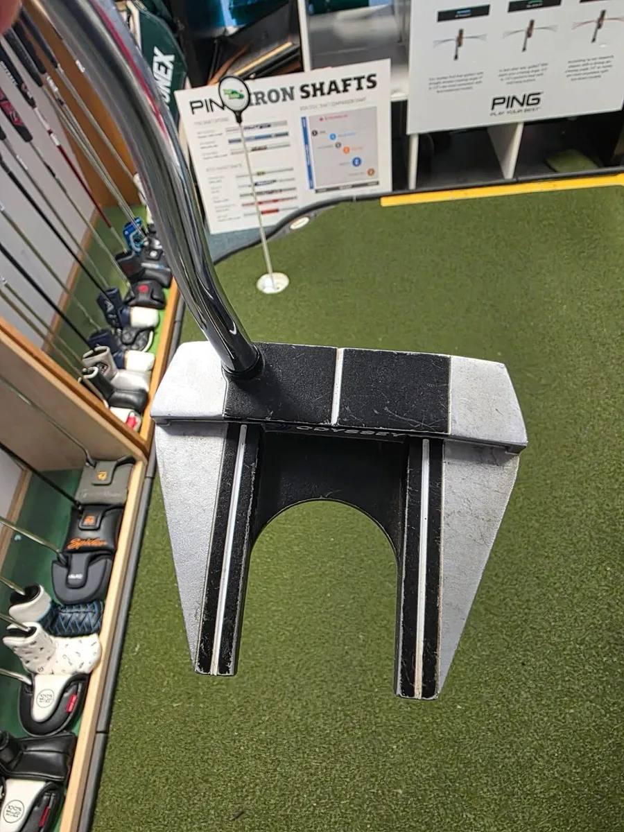 Odyssey Oworks 7 putter - Image 2