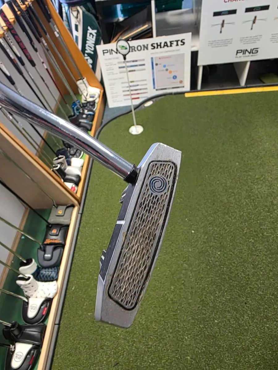 Odyssey Oworks 7 putter - Image 3