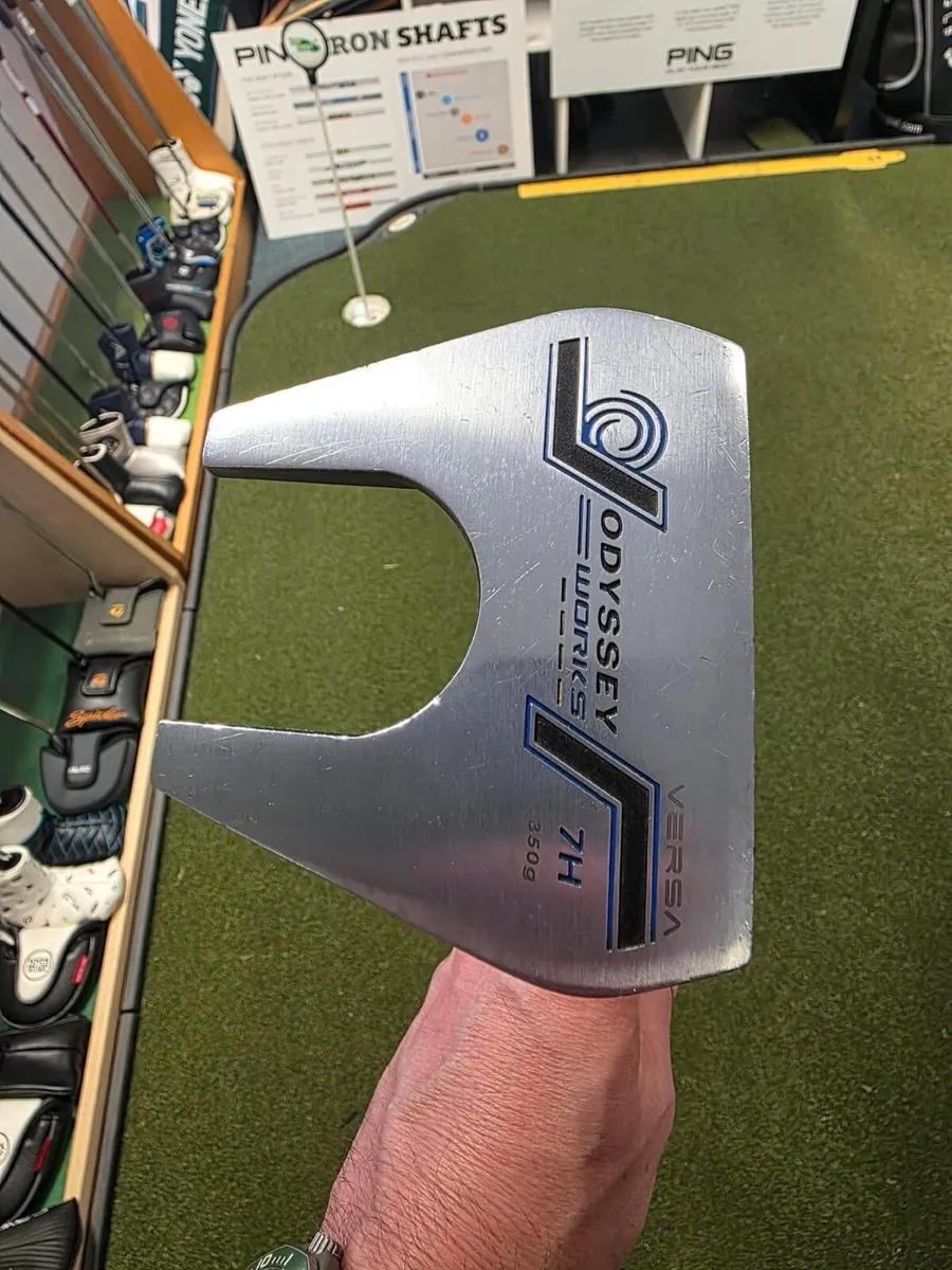 Odyssey Oworks 7 putter - Image 1