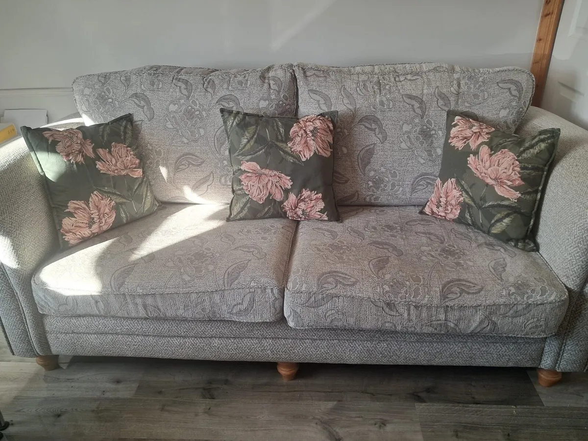 Sofa - Image 2