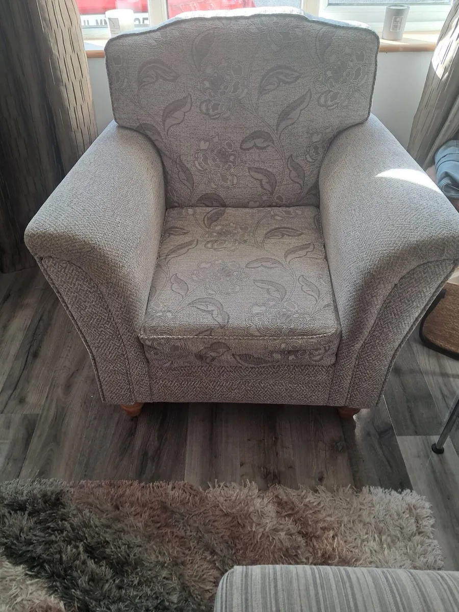 Sofa - Image 4