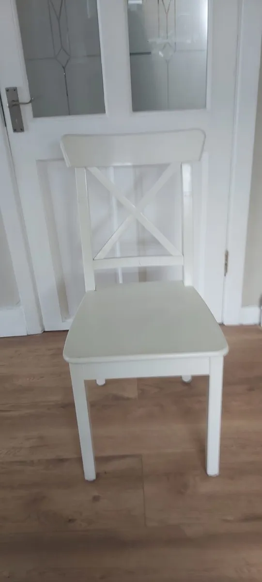 Set of 6 Dining Room Chairs