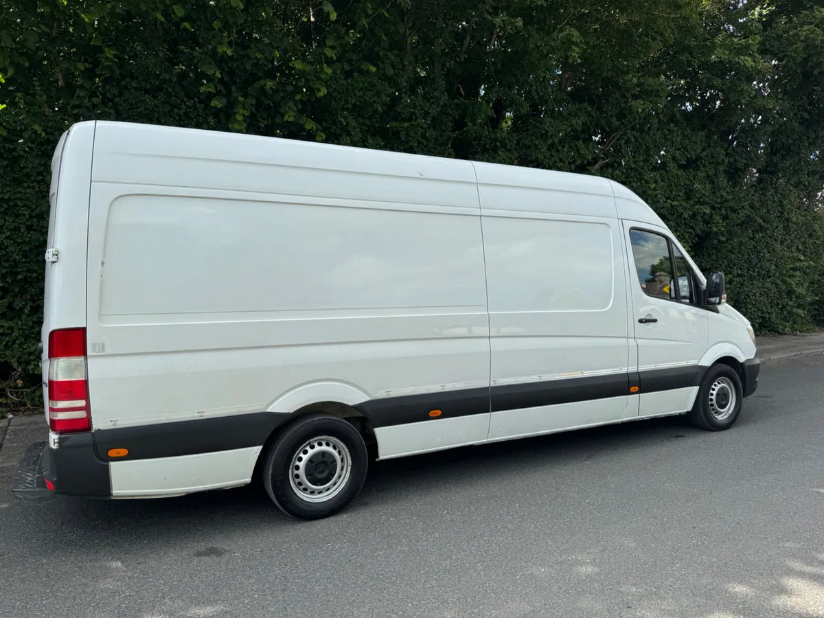 Mercedes Sprinter Low mileage - Image 3