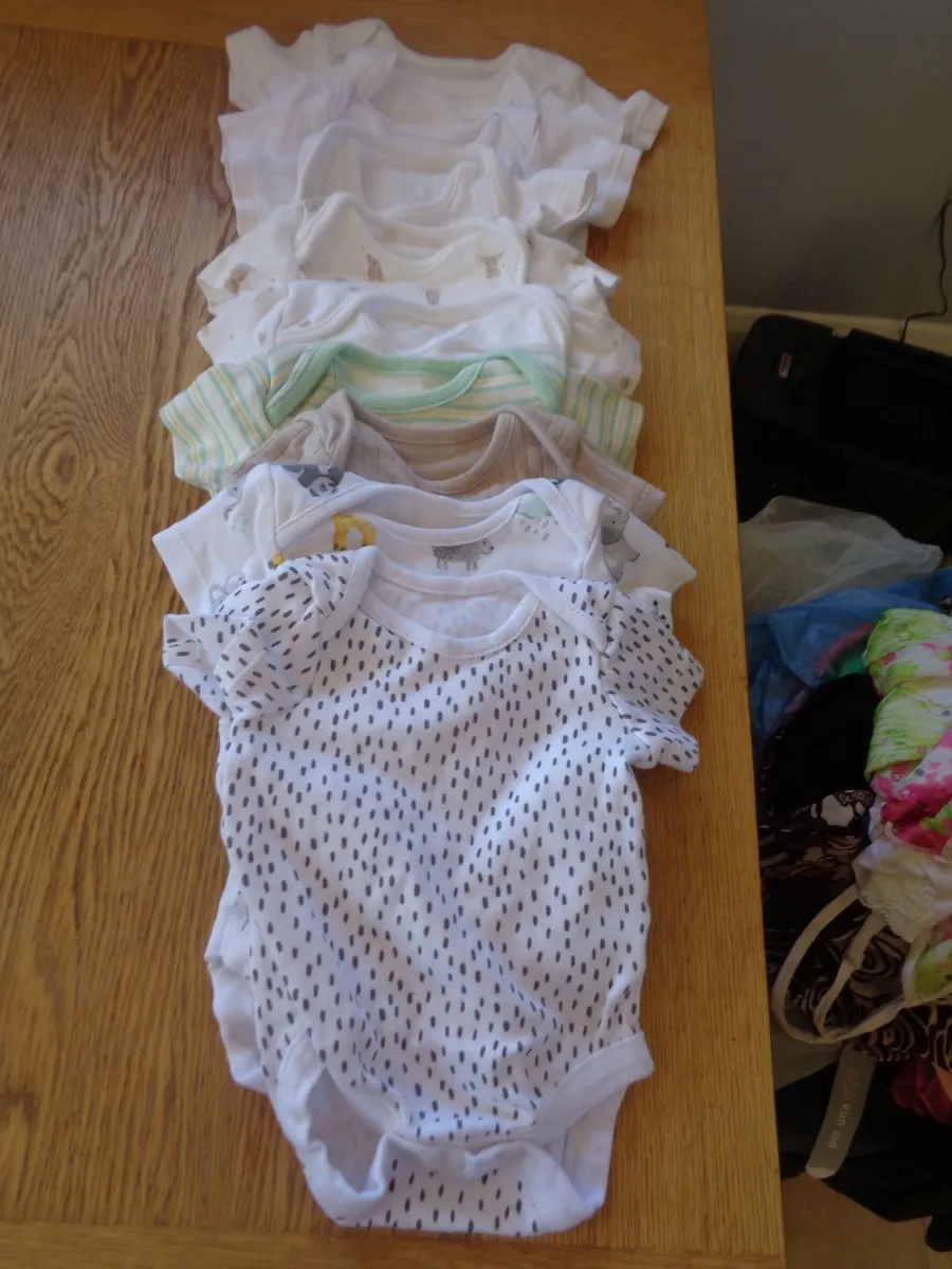 Dunnes Stores Newborn Vests x 10 for Sale - Image 2